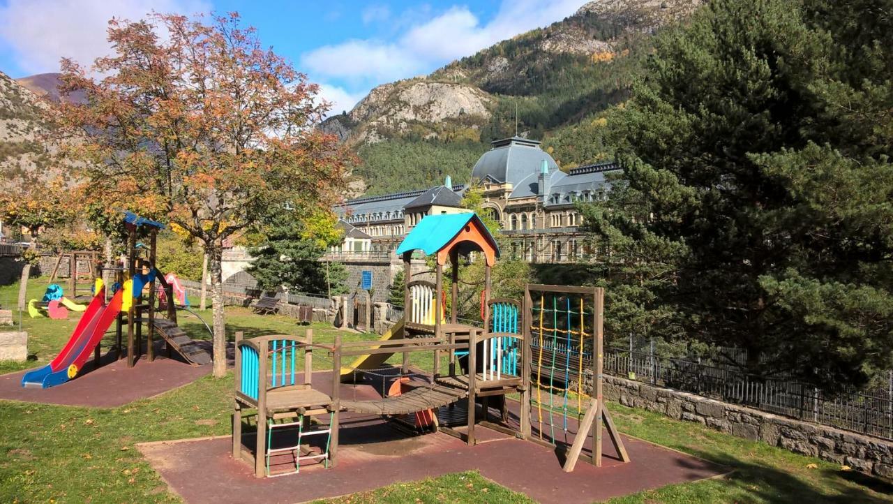 Apartamento de montaña Nueva Canfranc Exterior foto
